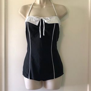 BETTIE PAGE Vintage Inspired Swimsuit